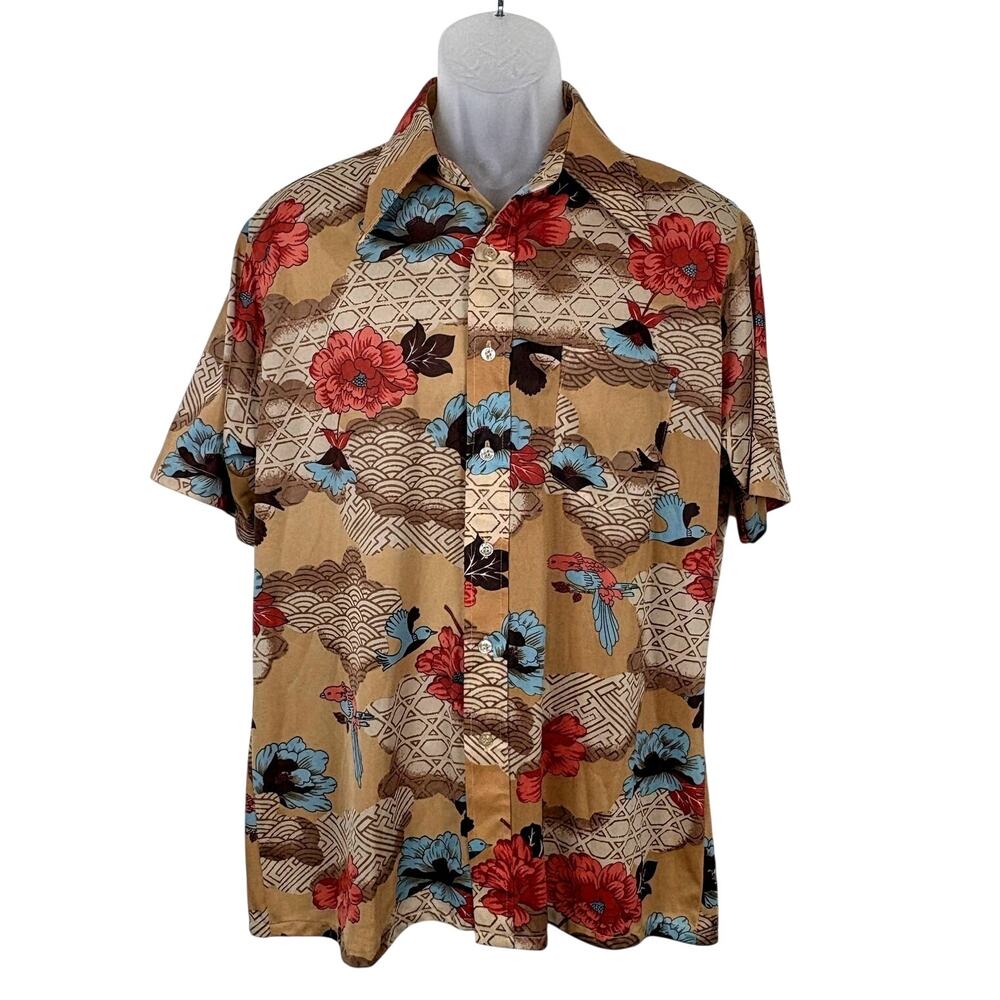 Vintage 70s KINGSFIELD Short Sleeve Pointy Collar Floral Bird Polyester Shirt L